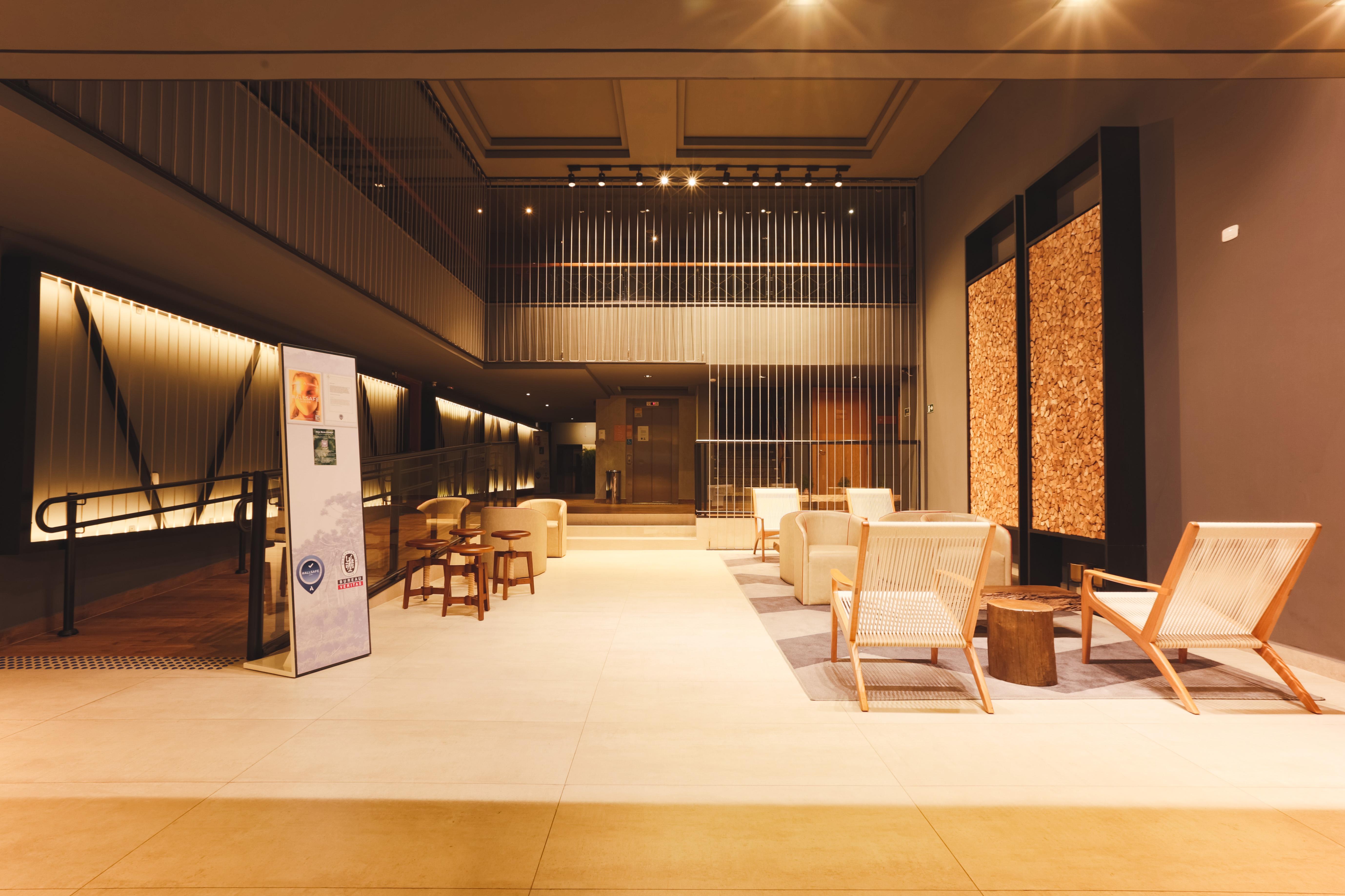 Hotel Cassino Tower Curitiba Aeroporto By Nacional Inn Sao Jose dos Pinhais Ngoại thất bức ảnh